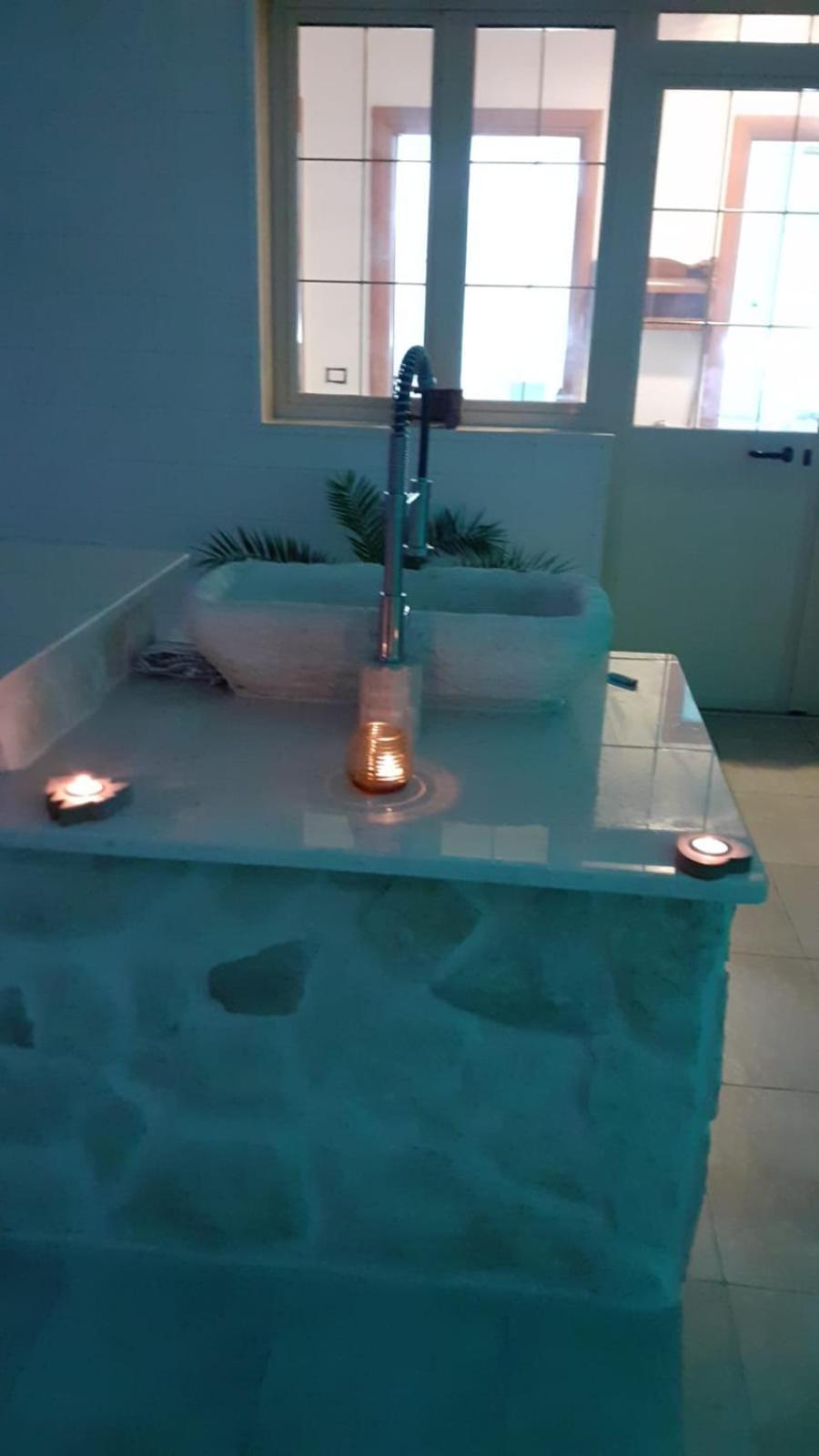 Villa Mina Con Vasca Idromassaggio Таранто Стая снимка